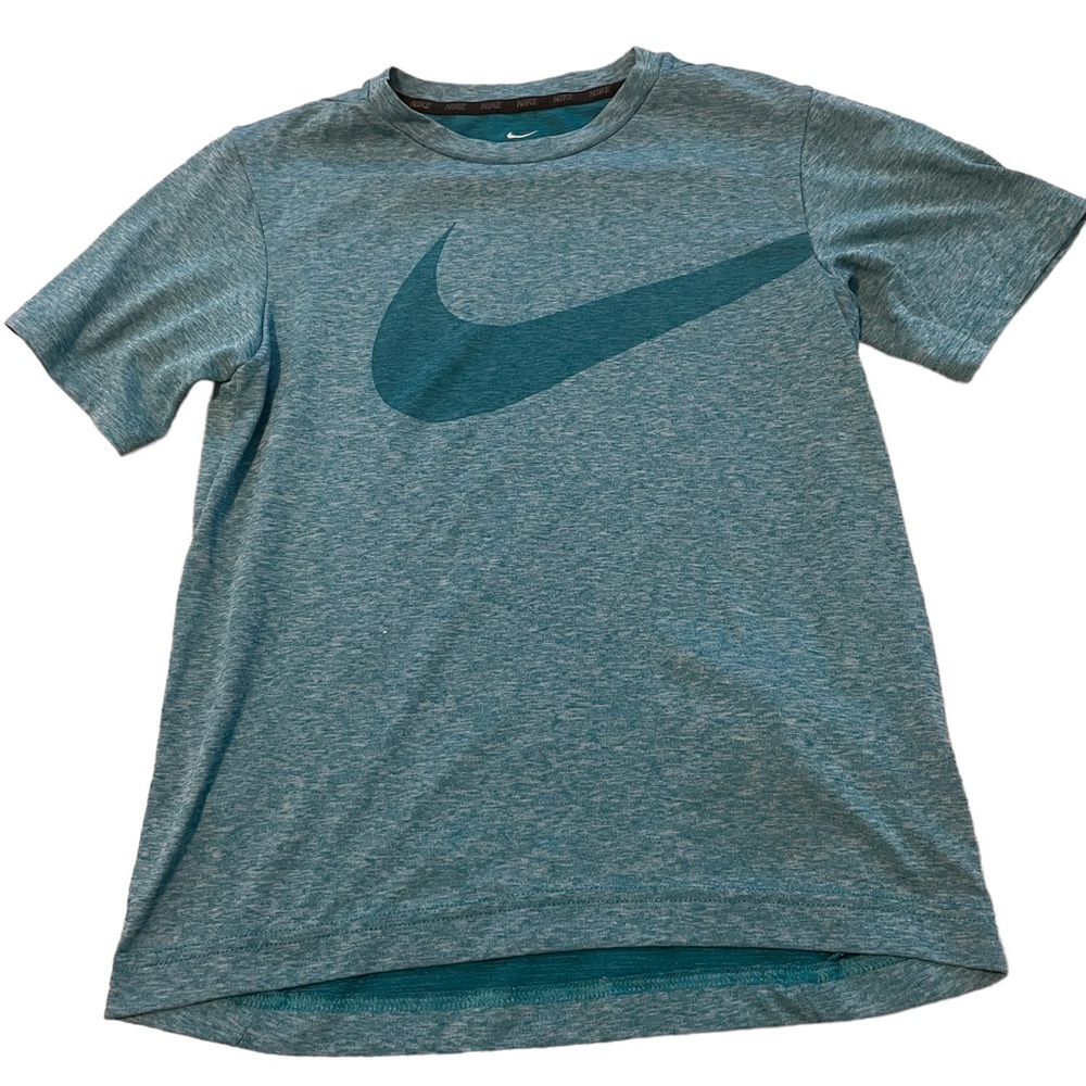 Nike Youth Boys Medium Dri-Fit Athletic Shirt